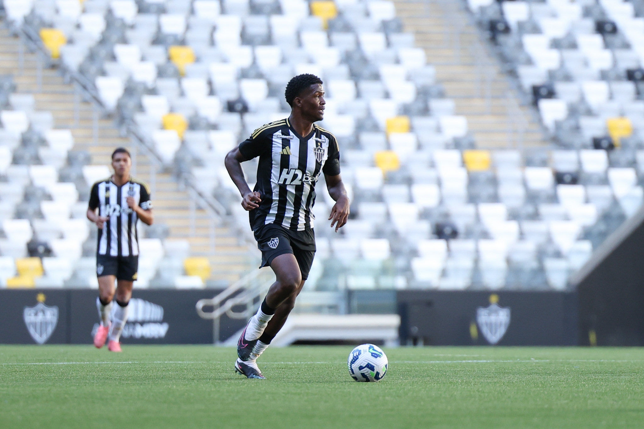 Fora de casa, o Galo terá missão de vencer o Atlético-GO para sair do Z3