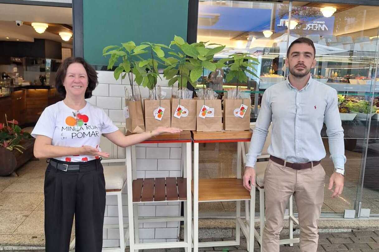 Bar do hipercentro de BH, o Pop Kid participa há seis anos do projeto Minha rua é um pomar