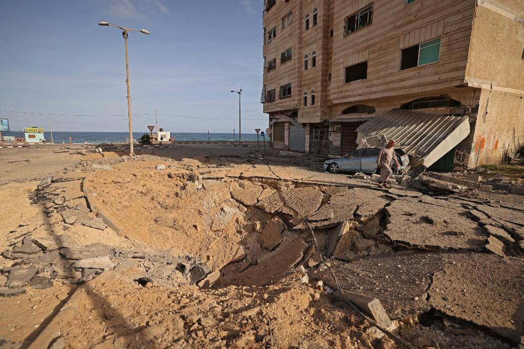 Bombardeios israelenses continuam em Gaza após 200 mortes em uma semana