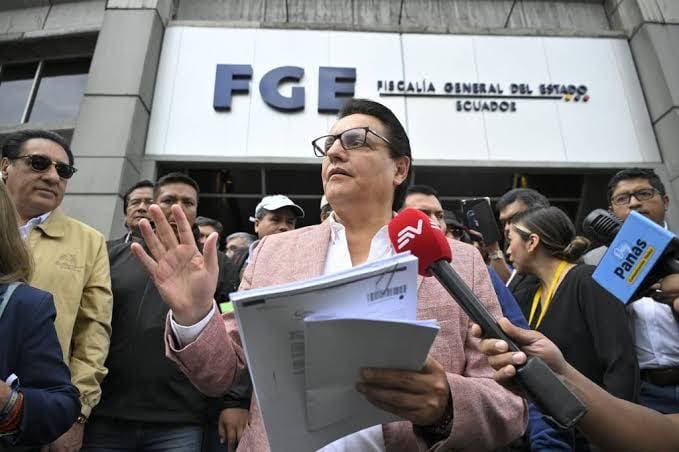 Presidente do Equador diz que assassinato de Villavicencio não ficará impune