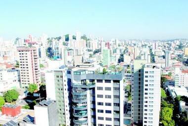 Mercado imobiliário de compra e venda cresceu acima da inflação em 2024