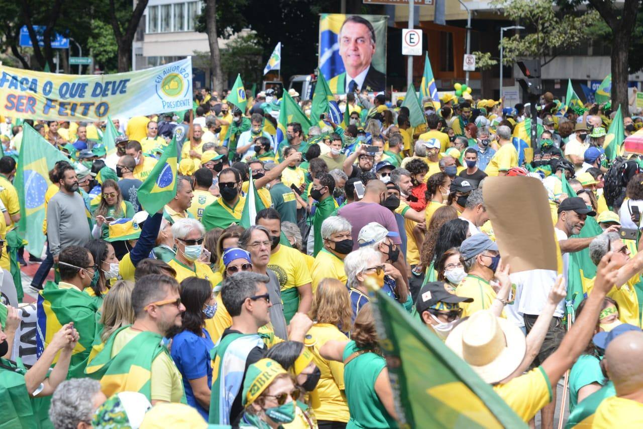 Manifestação pró-Bolsonaro
