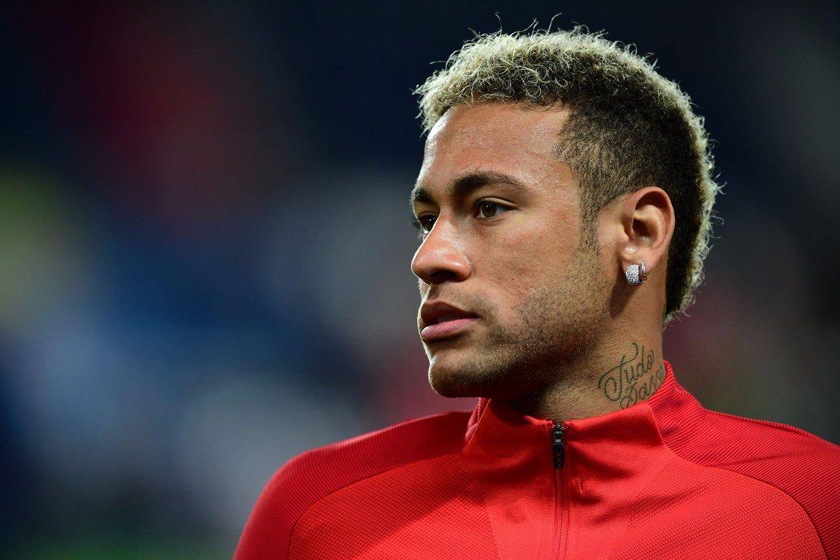 Neymar cravou sua permanência no PSG