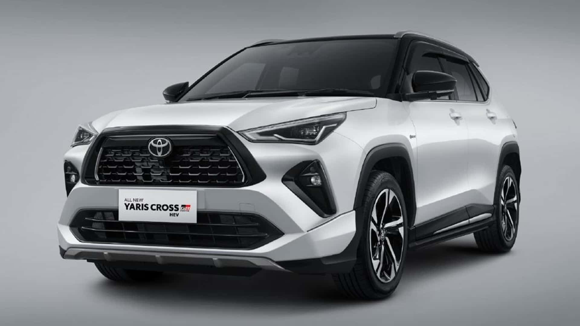 Toyota Yaris Cross híbrido já foi lançado na Ásia e chega ao Brasil em 2025