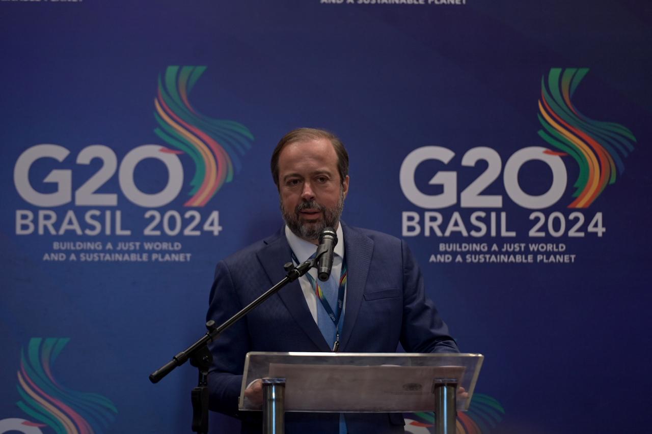 O ministro de Minas e Energia, Alexandre Silveira, participou de evento do G20
