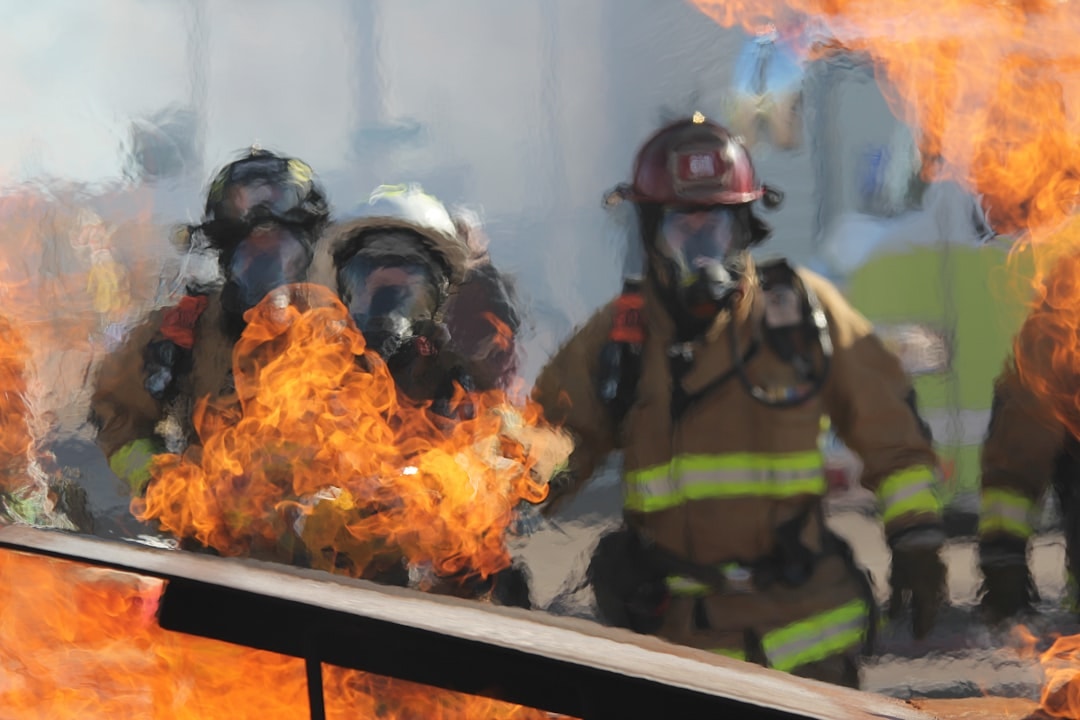 Explosão, vazamento ou carga tóxica: veja o que muda com nova regra dos Bombeiros em MG
