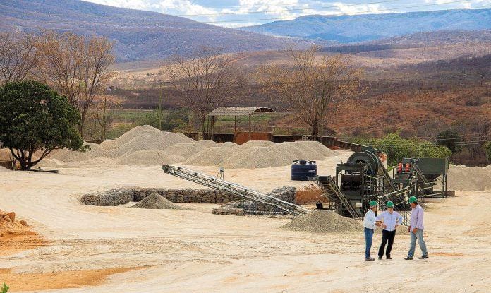 Sigma Mineração no Vale do Jequitinhonha