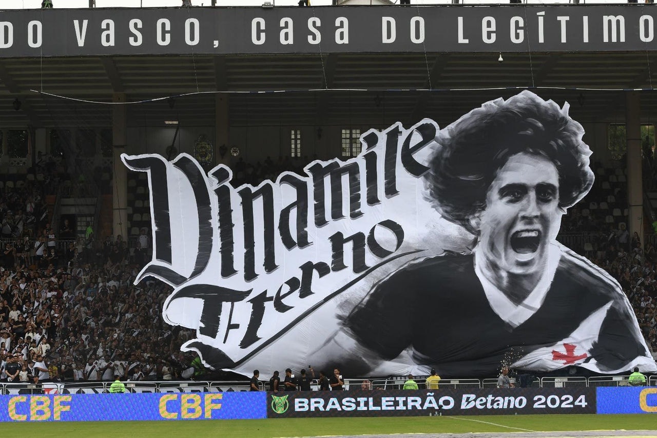 Gols do Vasco saíram no primeiro tempo, com dois belos chutes de David e Matheus Carvalho. No segundo tempo, Gustavo Martins descontou para o Grêmio