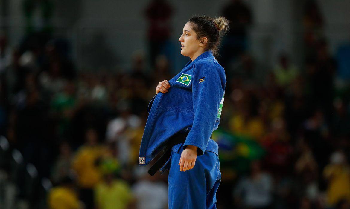 A judoca brasileira Mayra Aguiar conquistou a medalha de bronze no Grand Prix