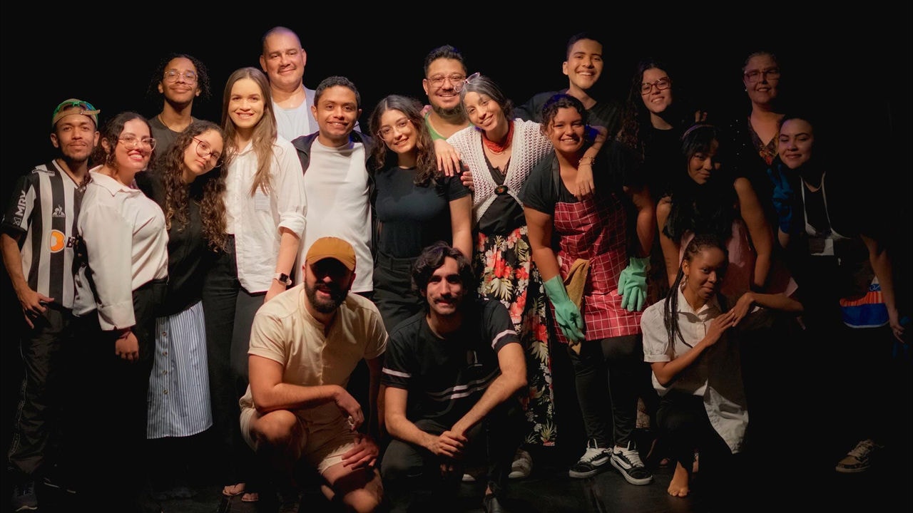 Alunos da Escola Pi apresentam espetáculos no Teatro da Biblioteca Pública