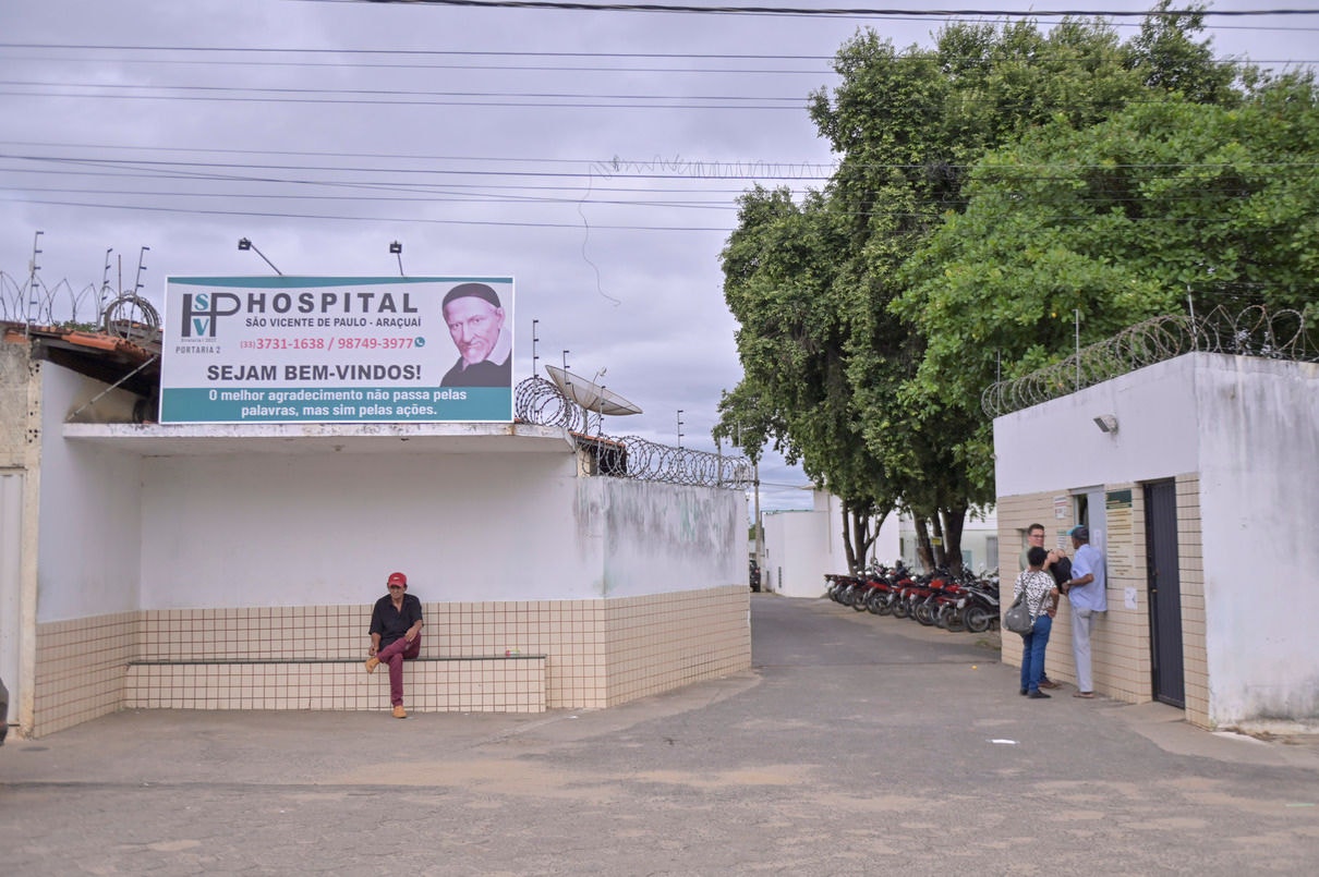 ECONOMA - DO DIA - ARACUAI - MG

VALE DO LITIO - O OURO CINZA DE MINAS
O LITIO DO JEQUITINHONHA ABASTECE DUAS MAIORES ECONOMIAS GLOBAIS E VOLTA AO BRASIL EM PRODUTOS ACABADOS . 

FOTOS : HOSPITAL DE ARACUAI

FOTOS : FRED MAGNO \ O TEMPO 12.05.2025