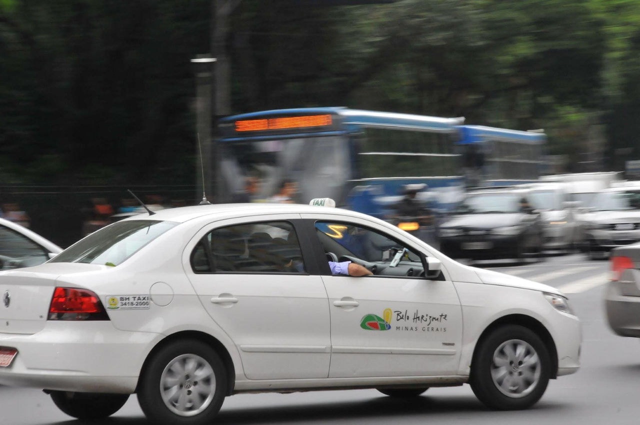 Atualmente, Belo Horizonte conta com uma frota de 6.016 táxis em operação