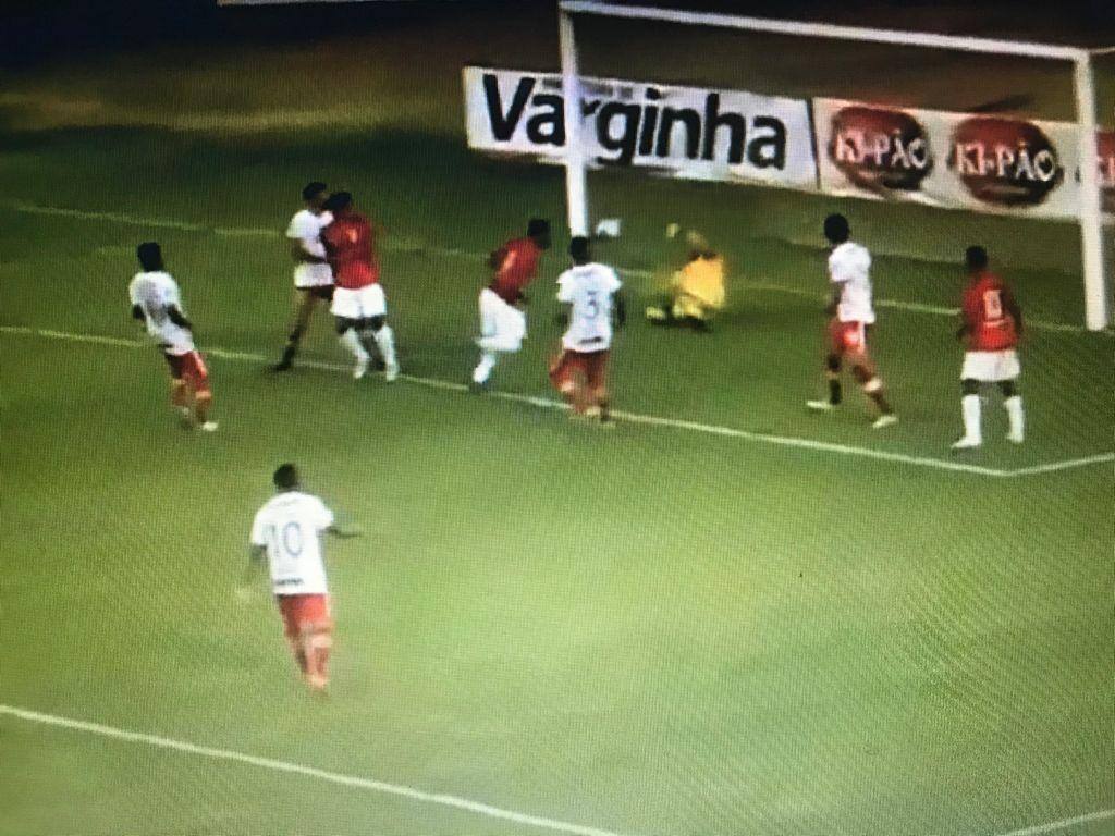 Lance de partida do Boa Esporte em Varginha