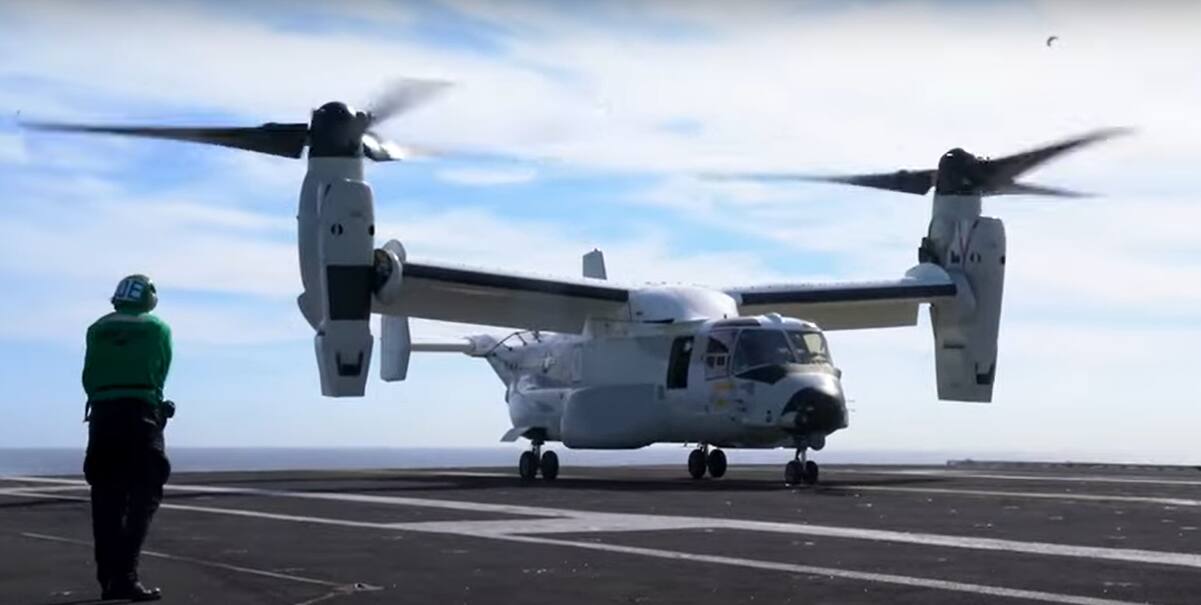 avião cai no Japão