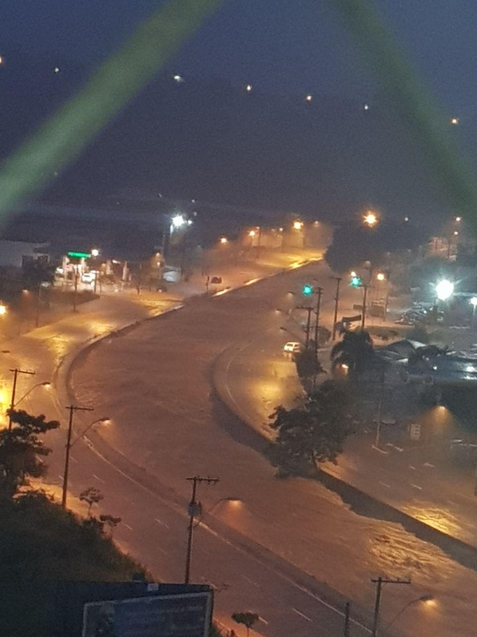 Av. Heráclito Mourão de Miranda foi bloqueada nesta terça-feira
