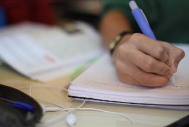 A partir de 2025, as escolas brasileiras devem iniciar a implementação do novo Ensino Médio para os estudantes da primeira série