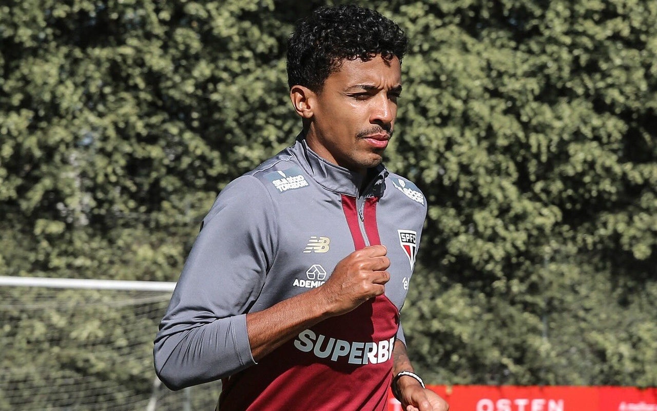 Luiz Gustavo enfrentou um quadro de tromboembolismo pulmonar (Foto: Reprodução/ São Paulo FC)