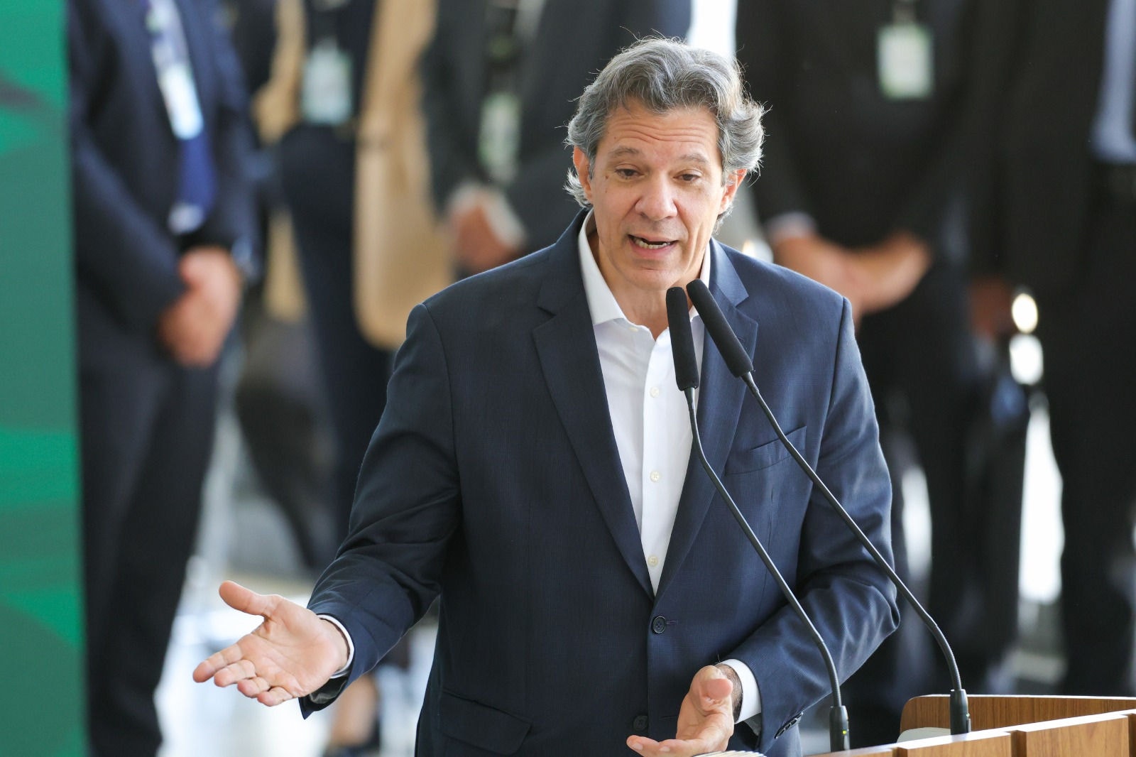 O ministro Fernando Haddad financiou os decretos do governo Lula de aumento do IOF