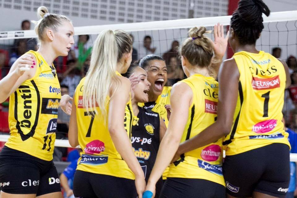 Dentil/Praia Clube conquistou título da Supercopa Feminina de Vôlei, neste sábado