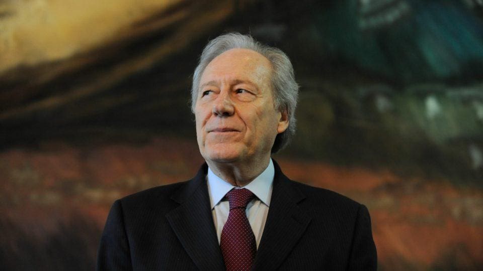 O ex-ministro do Supremo Tribunal Federal Ricardo Lewandowski aceitou o convite para ocupar a chefia do Ministério da Justiça