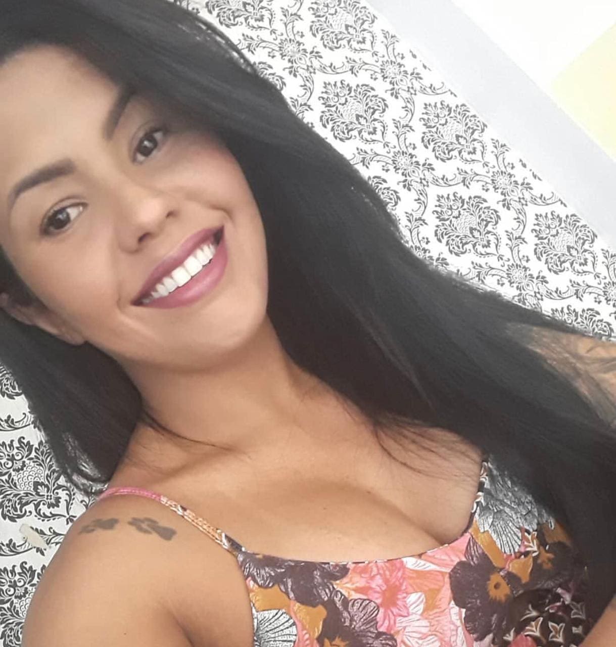 Larissa França