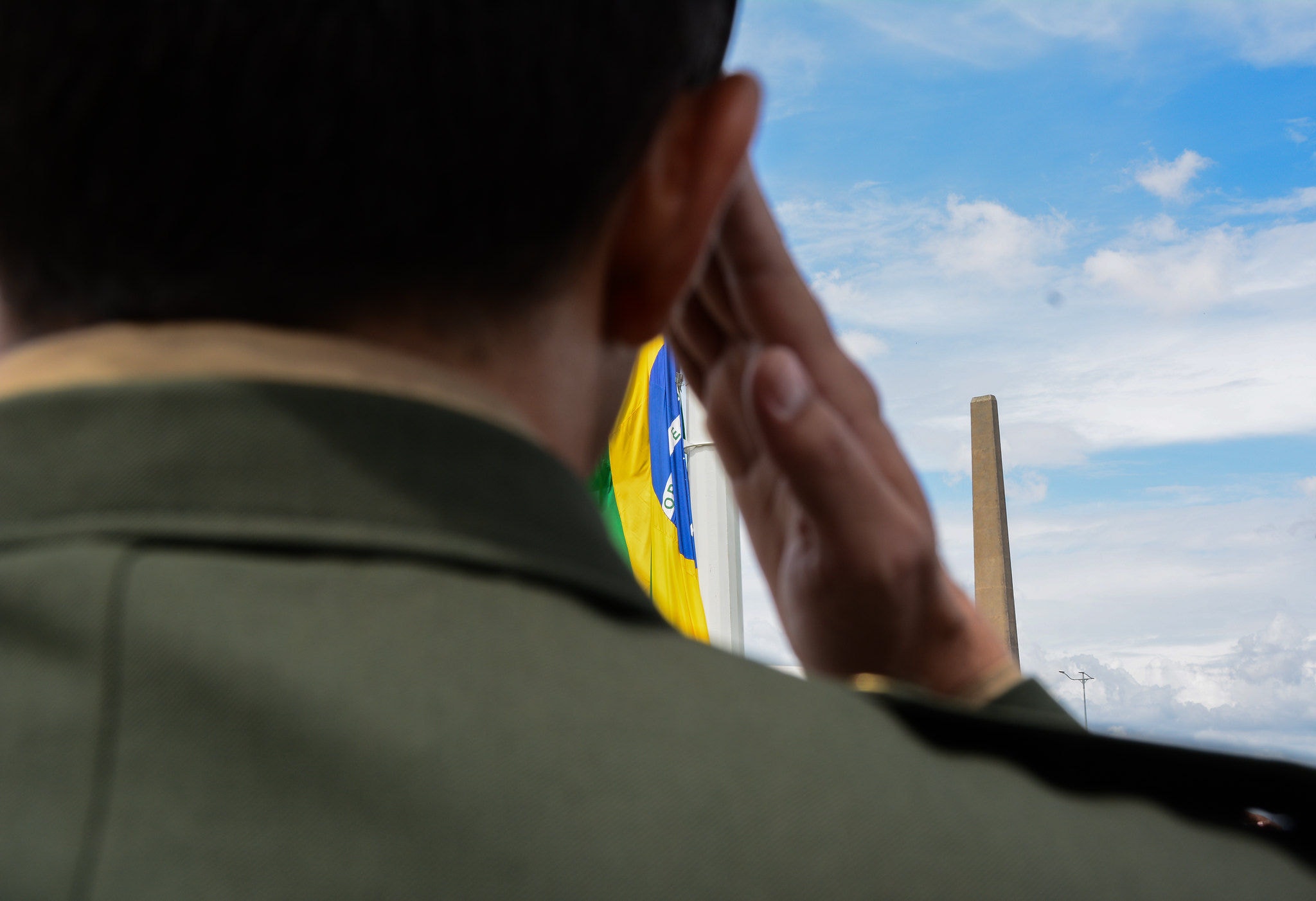 Alistamento militar é obrigatório para homens a partir de 18 anos