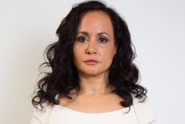 Mulher passou 40 anos sem sorrir para evitar rugas