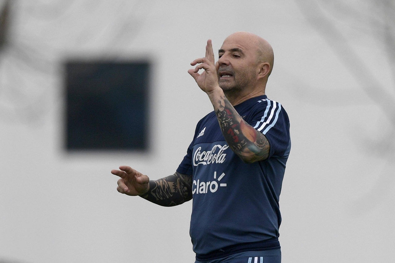 Sampaoli diz preferir focar em tirar a Argentina da má fase