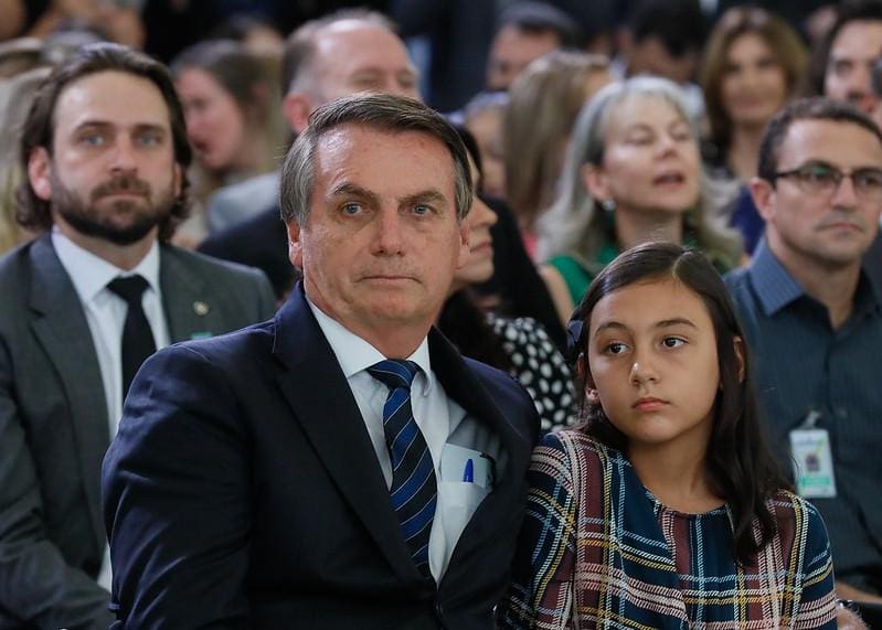 Bolsonaro e a filha Laura Bolsonaro
