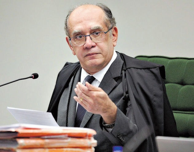 Gilmar Mendes negou desconforto com decisão de Moraes de mandar prender Bolsonaro em regime domiciliar