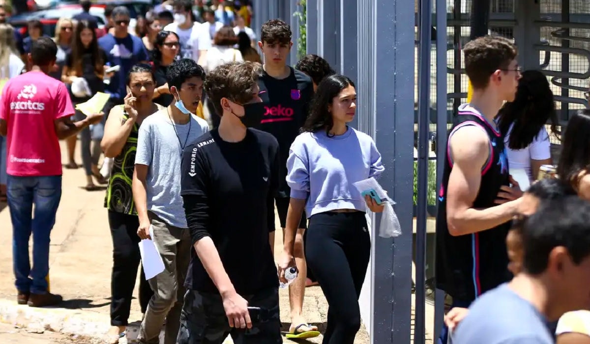 Confira o que é permitido ou proibido no local de prova, de acordo com o edital.