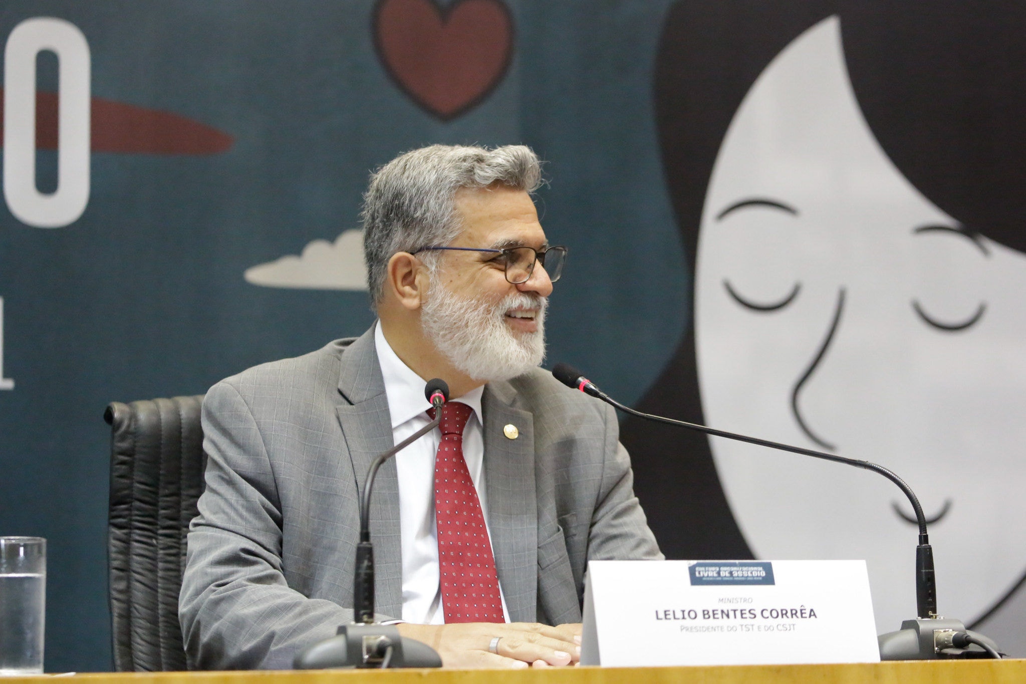 O presidente do Tribunal Superior do Trabalho (TST), ministro Lelio Bentes Corrêa