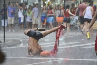 arnaval_2015_na_cidade_de_Belo_Horizonte_na_praca_da_Liberdade2jpg