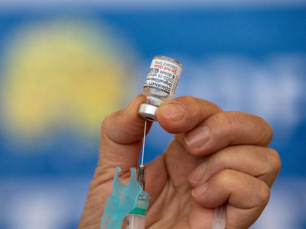 Vacina bivalente oferece maior proteção contra variantes da Covid-19