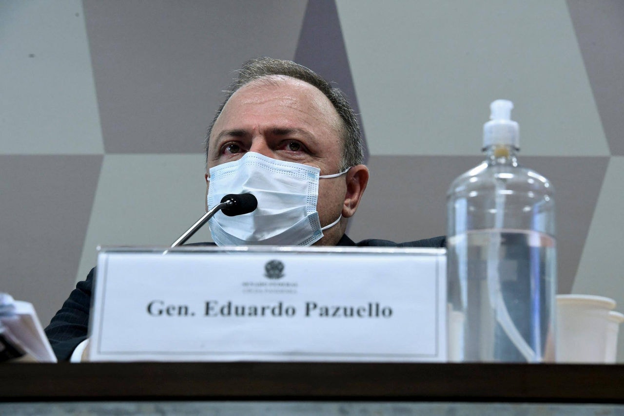 Eduardo Pazuello afirmou que Bolsonaro nunca lhe deu ordens diretas para uso de cloroquina no combate à Covid