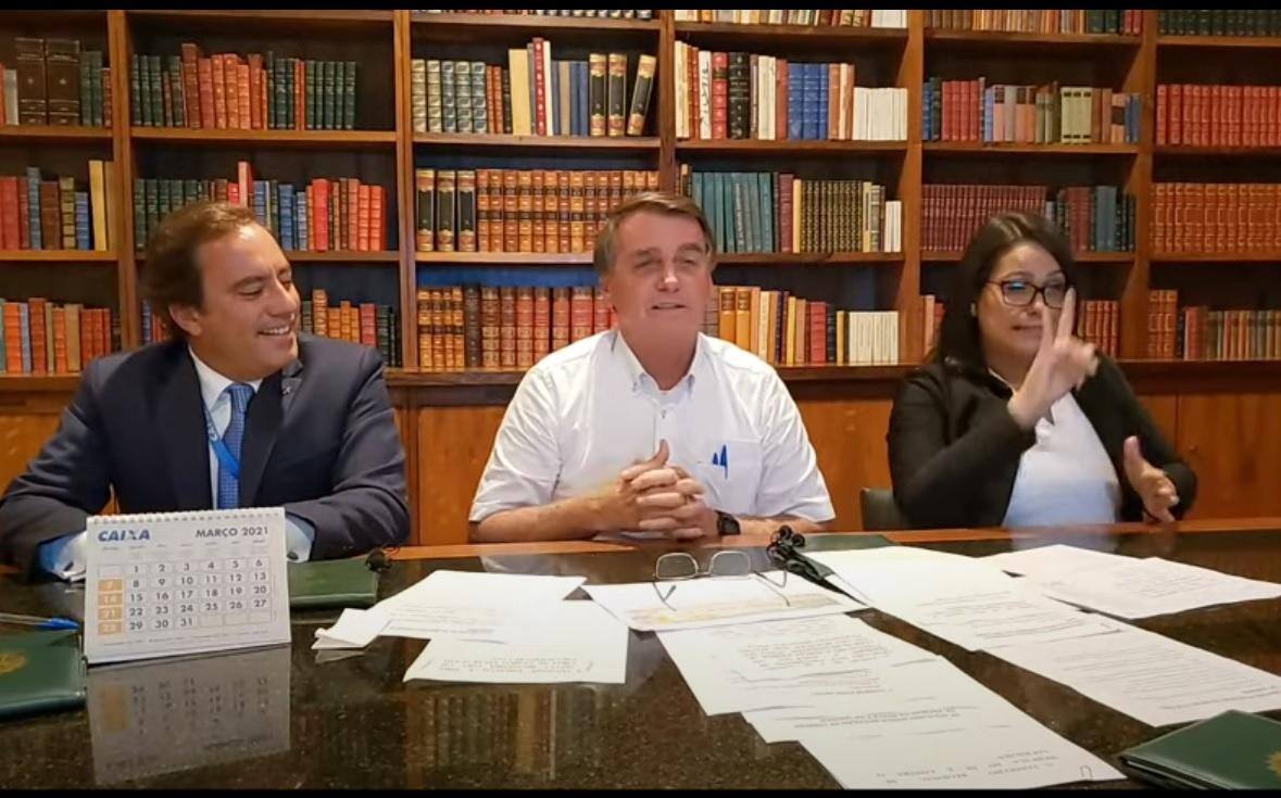 Live de Bolsonaro transmitida nesta quinta-feira (4)