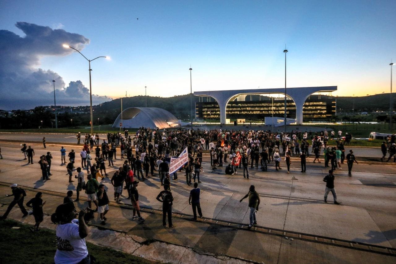 Desde 2019, o governador Romeu Zema enfrenta a pressão da categoria pela recomposição salarial