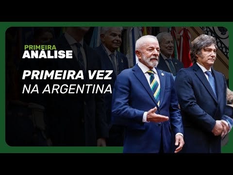 Lula desembarcou em Buenos Aires para a 66ª Cúpula do Mercosul, sua primeira visita ao país desde a posse de Javier Milei