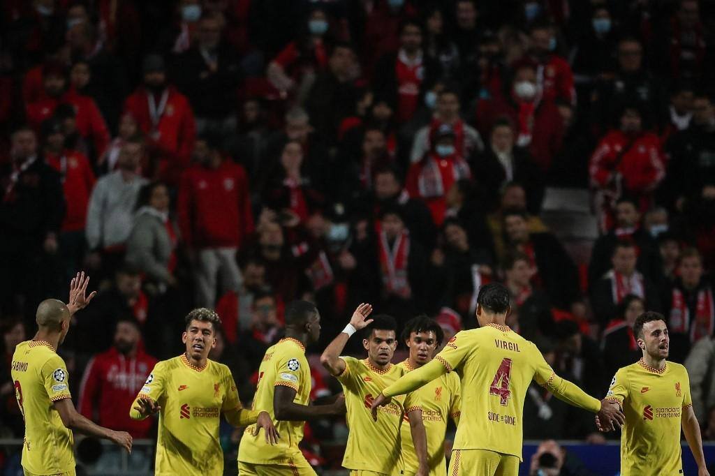Liverpool venceu e abriu vantagem