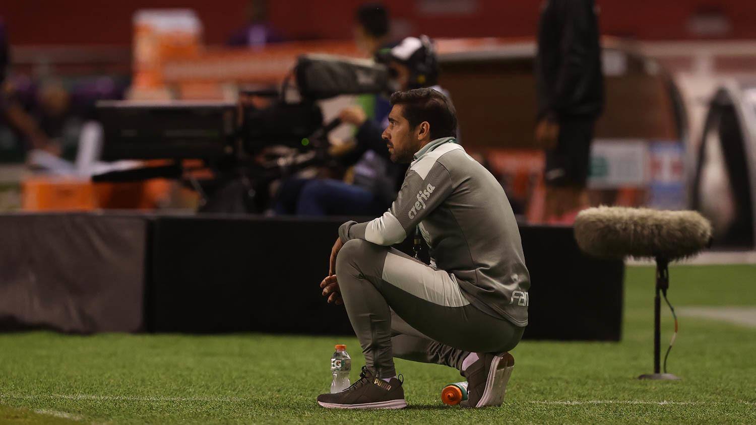 Abel Ferreira apontou o Cruzeiro como um forte concorrente em 2025