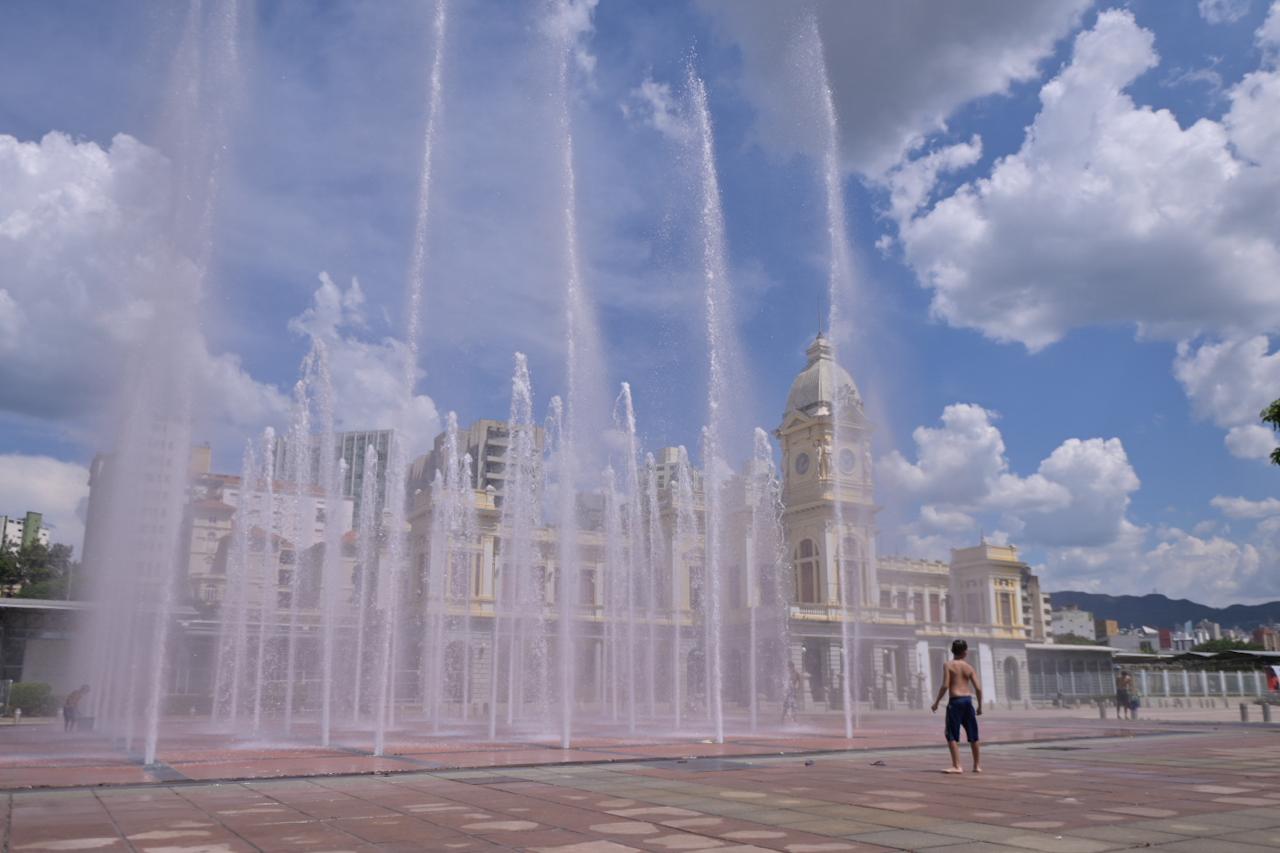 Imagem da Praça da Estação, no Centro de Belo Horizonte