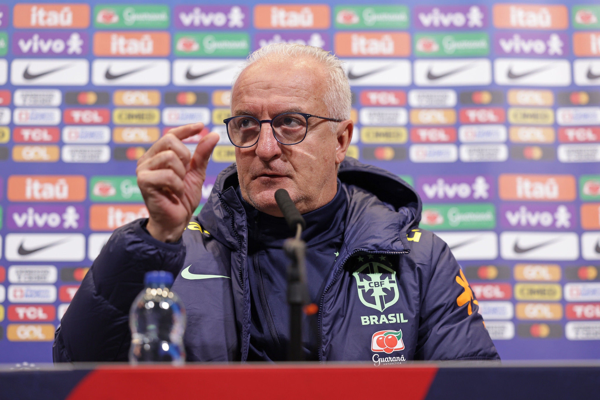 Dorival Júnior convoca 23 jogadores para a Copa América