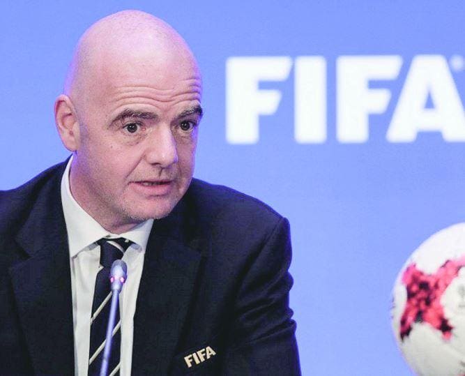 Gianni Infantino, presidente da Fifa, deu pouca importância ao posicionamento do River Plate de não jogar em Madri