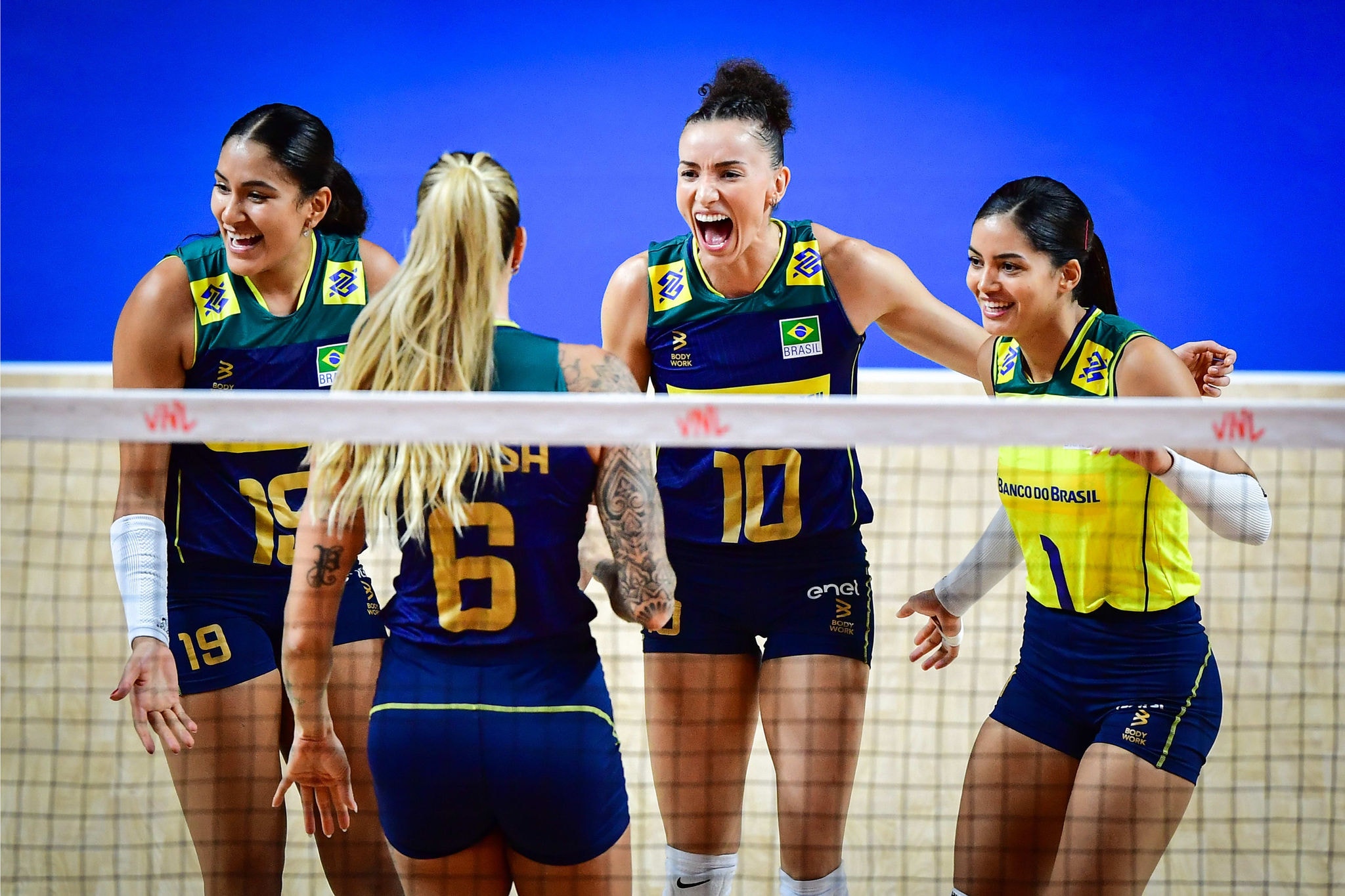 Zé Roberto Guimarães relaciona as 14 para duelo final do Brasil na fase classificatória da VNL