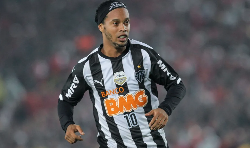 Ronaldinho Gaúcho passou pelo Atlético entre 2012 e 2014 