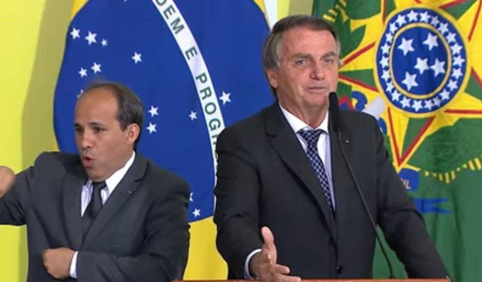 Presidente discursa em cerimônia de consolidação do Marco Regulatório Trabalhista Infralegal no Palácio do Planalto