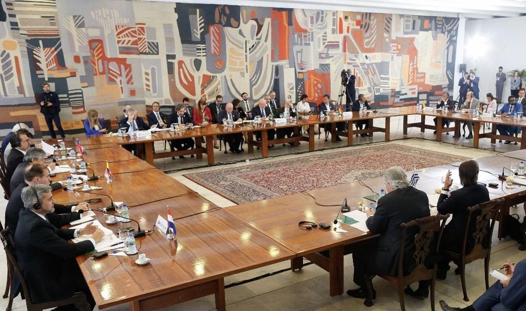O encontro de Lula com representantes de outros 11 países foi no Palácio Itamaraty, sede diplomática em Brasília (DF)