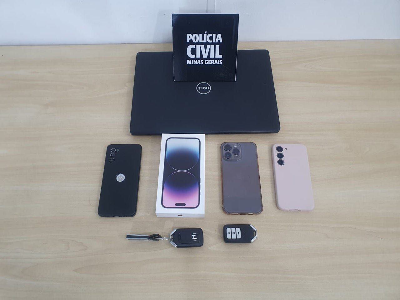 Homem desviou mais de 500 aparelhos celulares para comercialização na região de Poços de Caldas