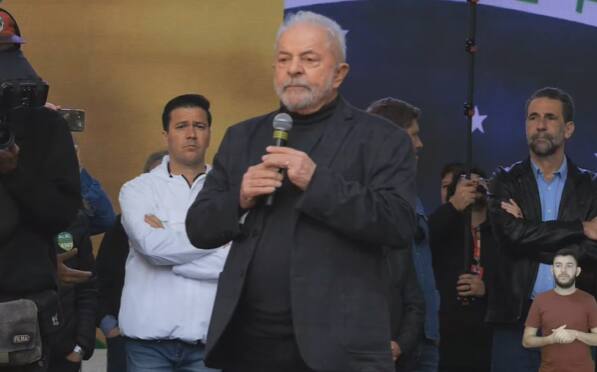 Na imagem, o ex-presidente da República, Luiz Inácio Lula da Silva (PT)
