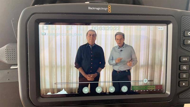 Presidente Jair Bolsonaro e Marcelo Crivella em gravação de vídeo
